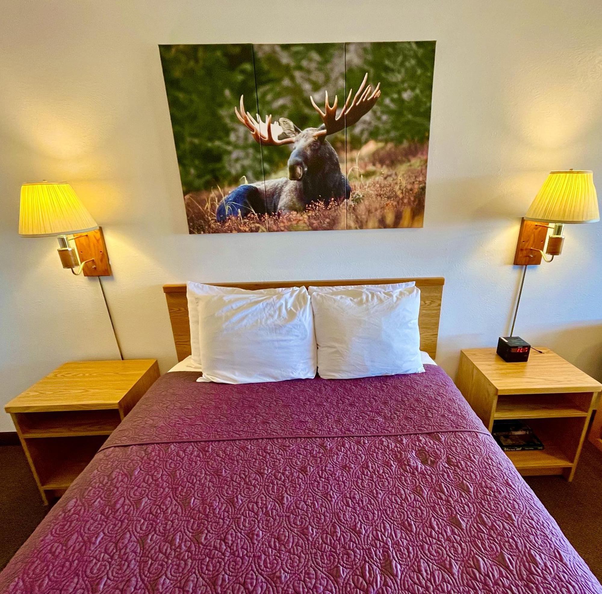 Red Bear Inn Ennis Exteriér fotografie
